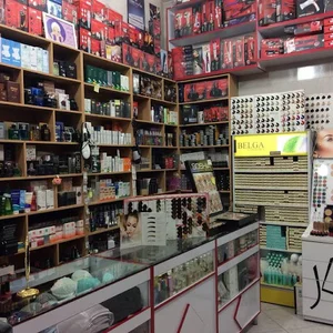 فروشگاه مونا آرایشی وبهداشتی