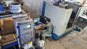 خدمات CNC وقالب سازی جهان صنعت