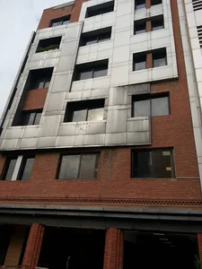 دفتر مرکزی شرکت دامینه