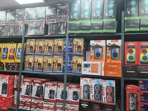 فروشگاه دیتا رایانه فروش موبایل و لپ تاپ 4