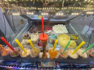 کافه بستنی اخوت