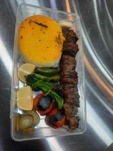 تهیه غذای پلاو 2