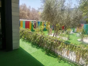 مجموعه آموزشی مهدکودک پیش دبستانی و دبستان غیردولتی دخترانه چکامه قم