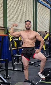 باشگاه ورزشی نام آوران