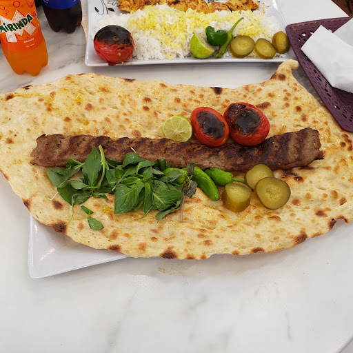 تهیه غذای حیدر بابا