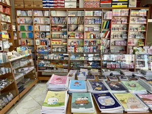 فروشگاه کتاب شهر 3