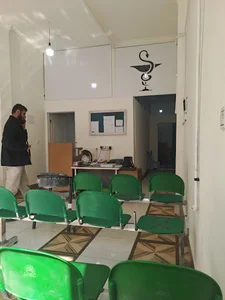 دکتر حسین علیپور
