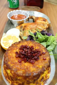 تهیه غذا و مطبخ دی