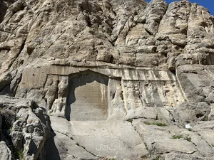 مکان تاریخی بیستون
