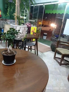 کافه صبحانه آونگ