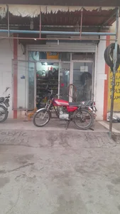 تعمیرگاه متورسیکلت عادل