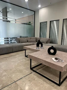 کلینیک زیبایی و دندان پزشکی ژیوار