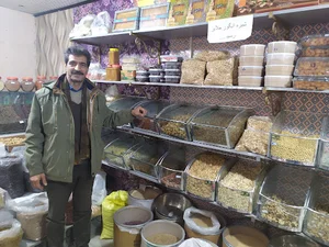 خشکبار عمو کاظم