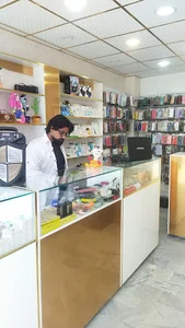 فروشگاه دی جی موبایل