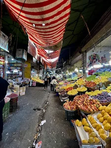 بازار میوه شهرستانی