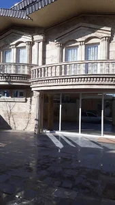 مشاور املاک ونک