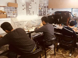 خدمات برق و الكترونيك آشناي اول