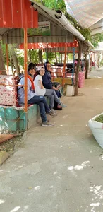 باغ بادام مهرگشت