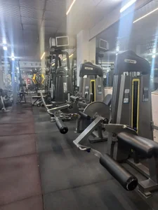 آکادمی ورزشی ماه تندیس 2