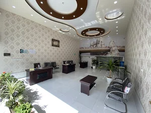 املاک بزرگ سفارت ۲
