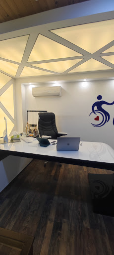 دکتر امید قلی پور بشیری
