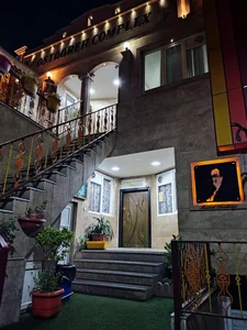 آموزشگاه زبان اسطوره 5
