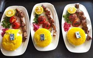 رستوران ساحلی گلباران