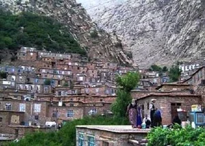 رزرو اقامتگاه بوم گردی، هتل سنتی و کلبه در کرند غرب - استان کرمانشاه :  بهترین قیمت، عکس ها، رزرو آنلاین