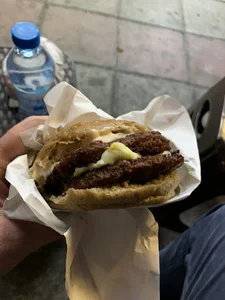 ساندویچ بگیر ببر