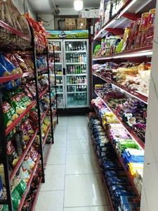 سوپرمارکت پاسارگاد