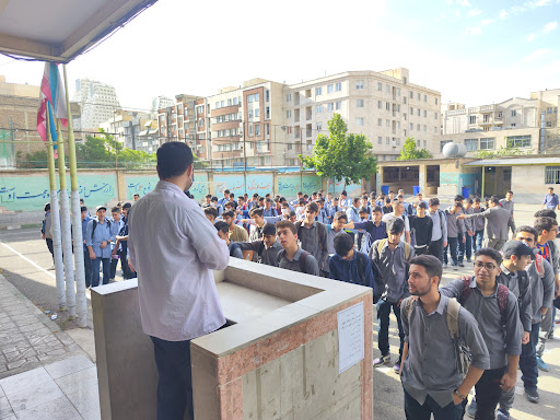 دبیرستان پسرانه شاهد شهید رجایی