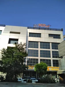 بانک پاسارگاد (شعبه میدان امام) 2