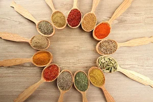 عطاری طبیعت