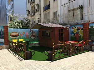 دبیرستان شمیم دانش