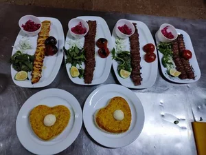 رستوران و نان داغ کباب داغ البرز