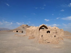 آب‌انبار کهنه