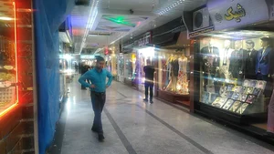 پاساژ پله برقی 2