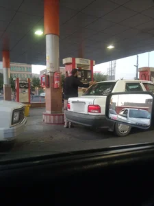 پمپ بنزین شرکت نفت 3
