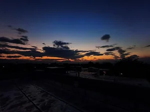 سوپرمارکت نادر