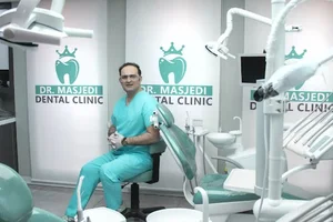 Dr Omid Masjedi کلینیک دندانپزشکی دکتر امید مسجدی