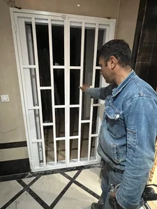 ساخت درب و حفاظ تاشو در حکیمیه 5