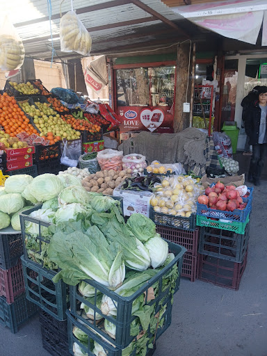 سوپرمارکت حاج مرتضی اکبری نژاد