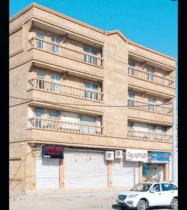 آپارتمان سه طبقه مطوری