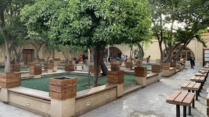 کافه سنتی باغ ارم