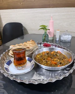 کافه صبحانه خوری حس زندگی
