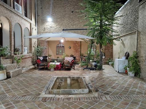 اقامتگاه سنتی کُردیا
