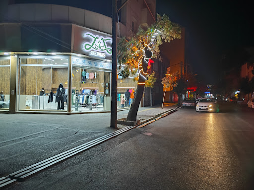 hotel aramehr