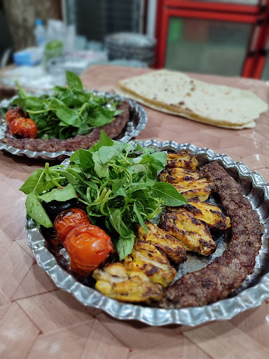 کباب بناب حلیم رسولی