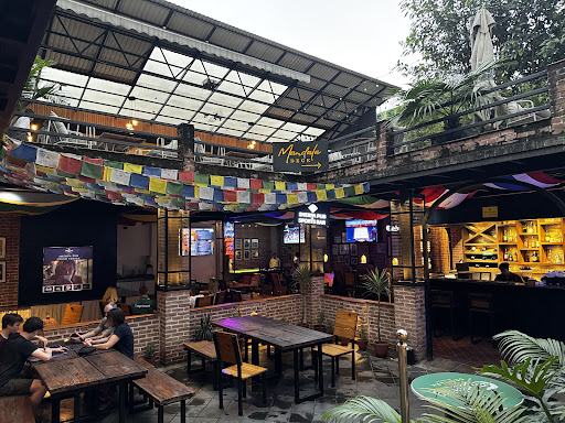 Sherpa Pub and Sports Bar