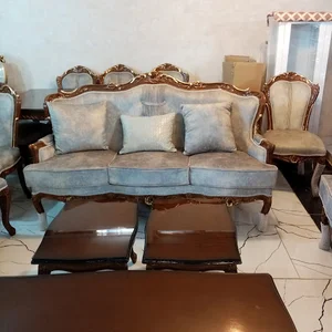 مبلمان، سرویس چوب و کاغذ دیواری آتی